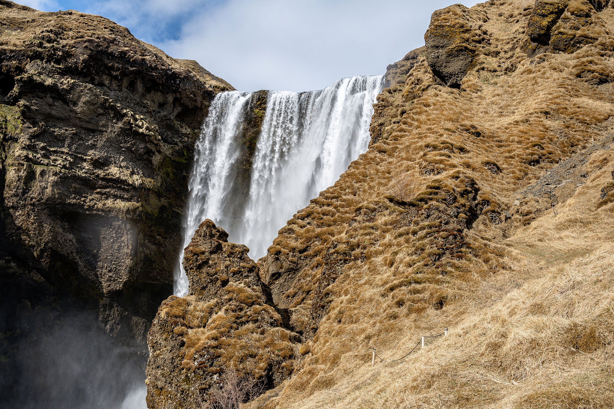 Skogafoss, Eyvindarholar